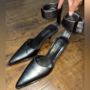 AUTH GUCCI 100% LEATHER ANKLE STRAP SHOES KITTEN HEELS Sz 6 US